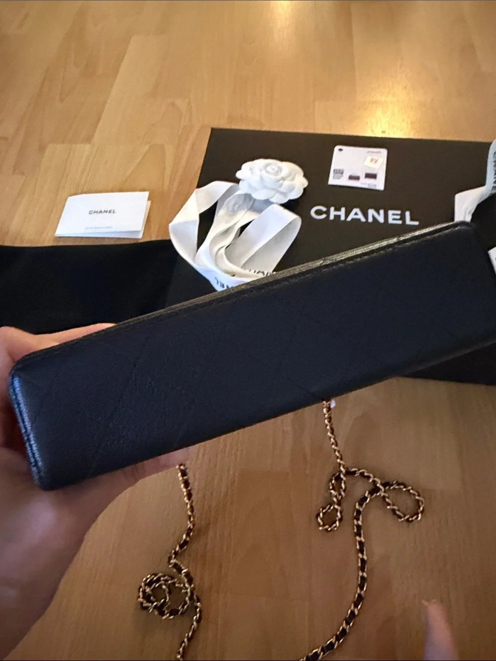 CHANEL Vanity CC Slim Crossbody with Gold Chain (26P)